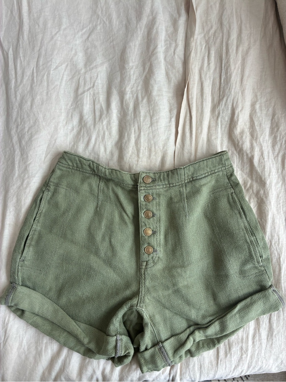 High-Waist Button-Front Women’s Shorts in Sage Green